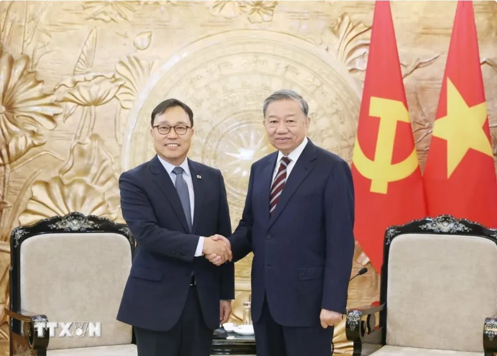 Tổng Bí thư Tô Lâm tiếp Đại sứ Hàn Quốc Choi Young Sam