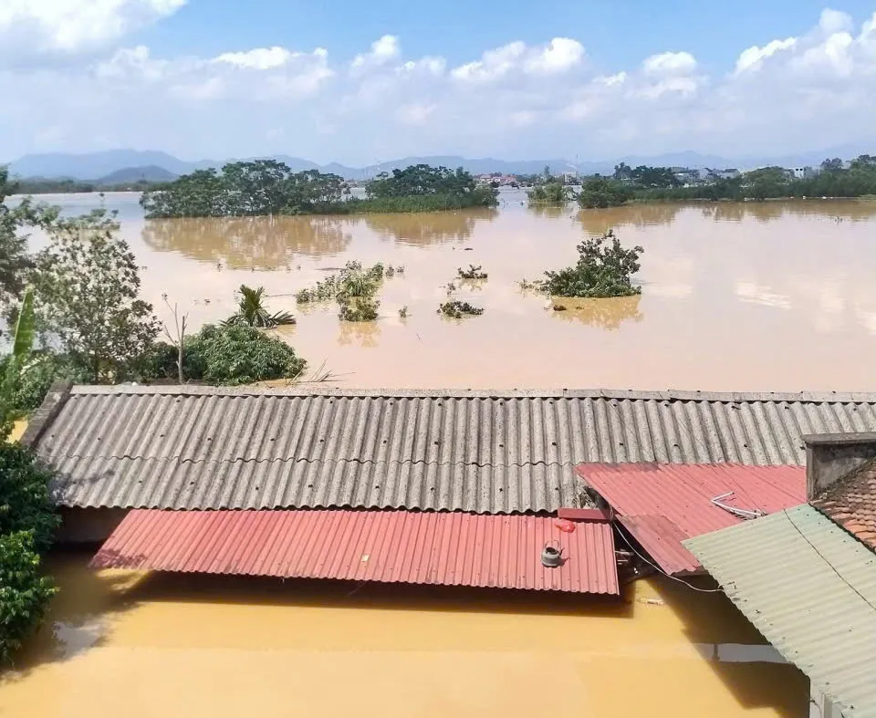 Quốc vương Campuchia gửi thư thăm hỏi về tình hình bão lụt tại Việt Nam