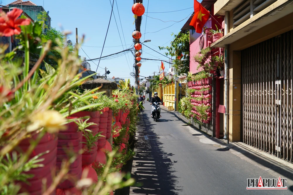 8 -can-nha-mau-hong.jpg