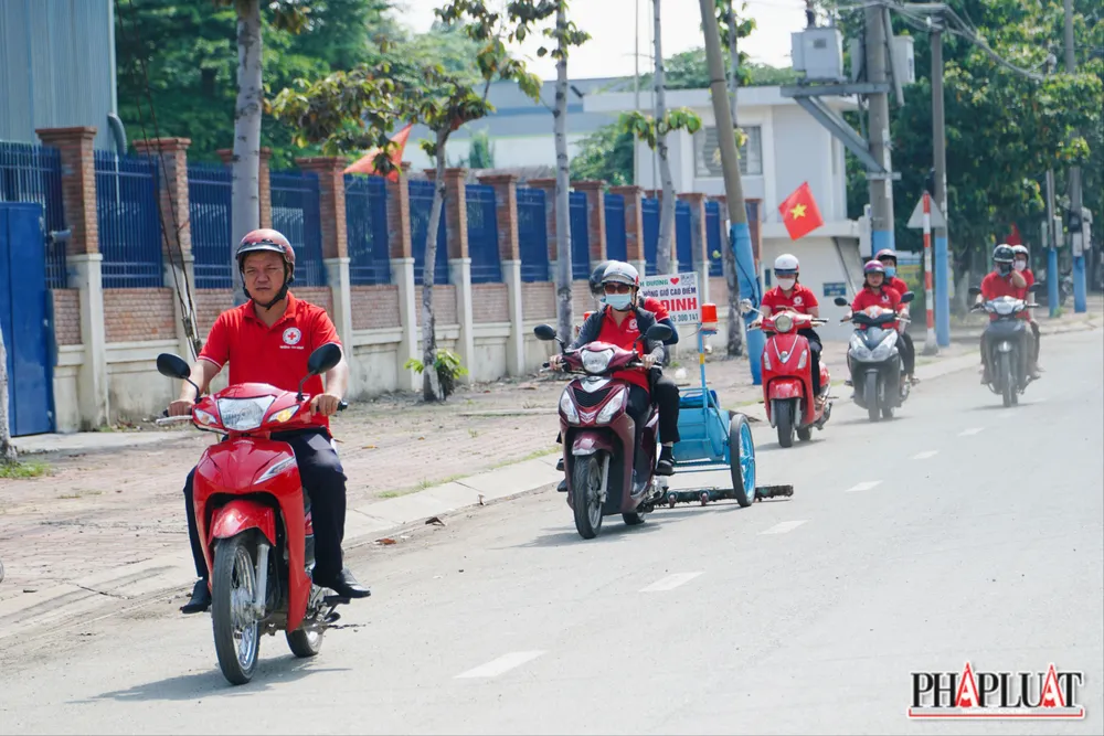 Ảnh 13 -hut-dinh.jpg