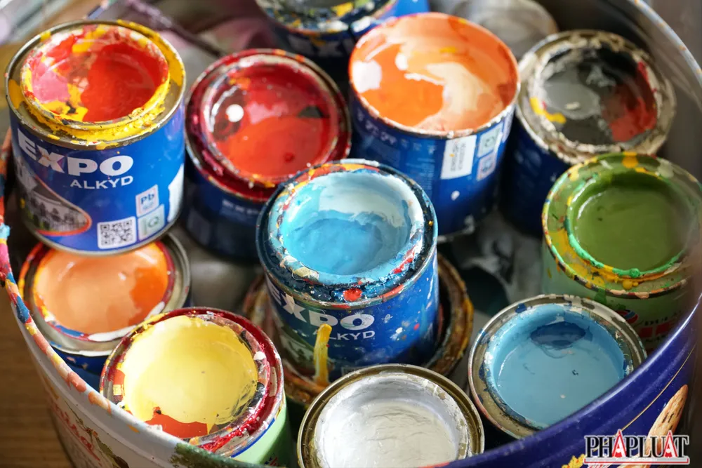 9 - chan-dung-trong-chai.JPG