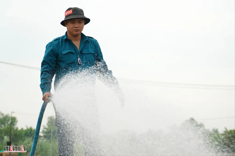 14 -lang-hoa-tan-ba.jpg