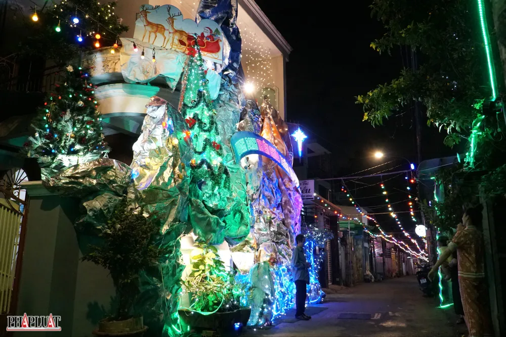 hang đá giáng sinh