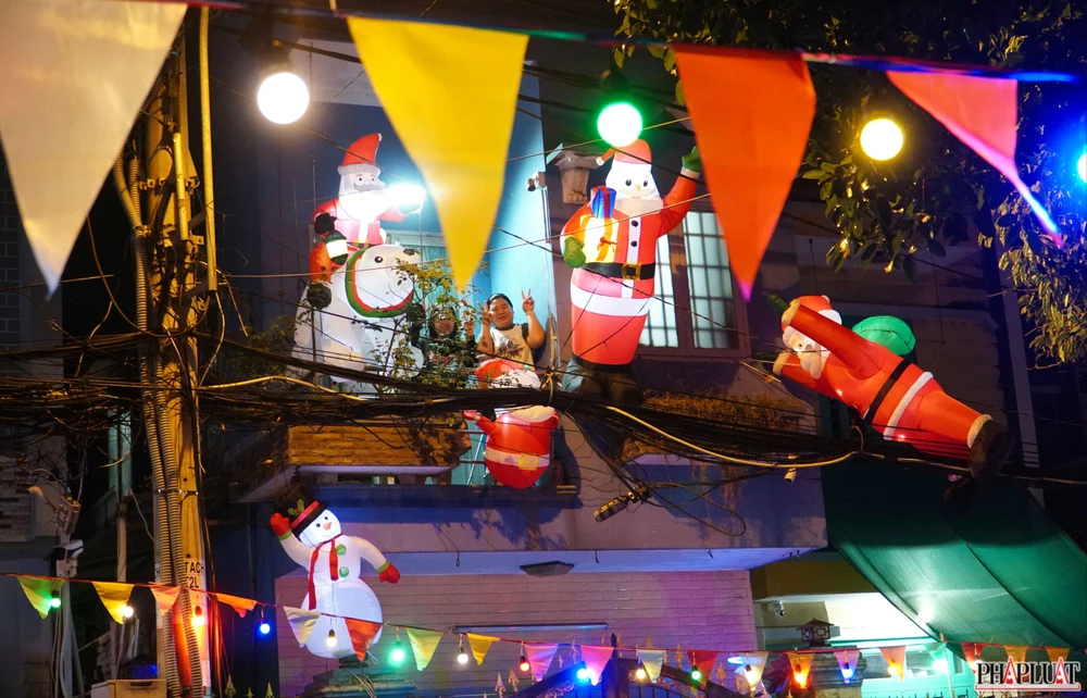 3 -mo-hinh-ong-gia-noel.jpg