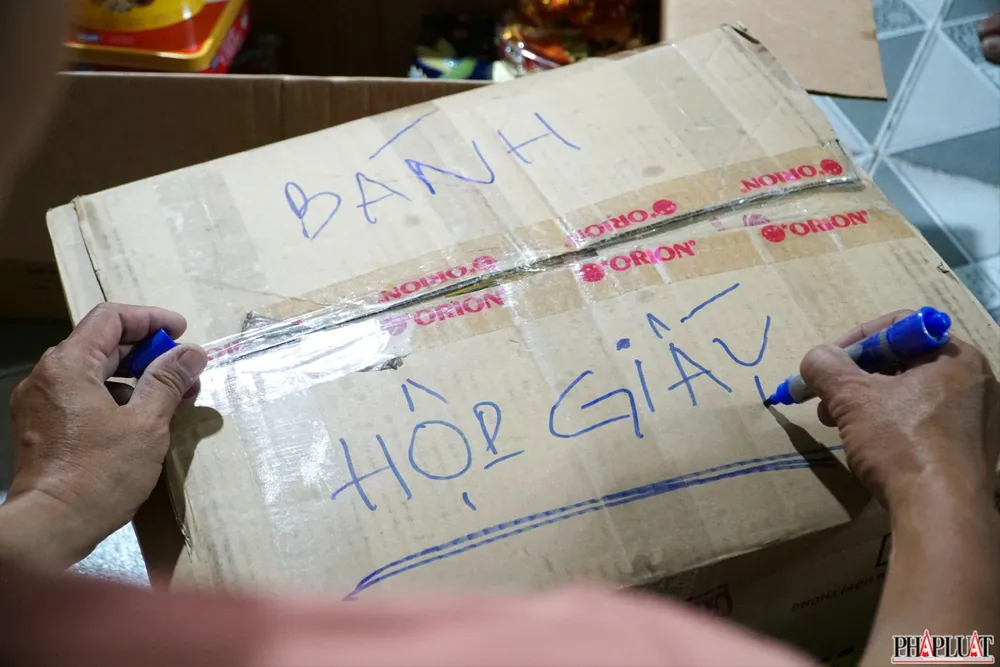 4.4 -banh-keo-du.jpg