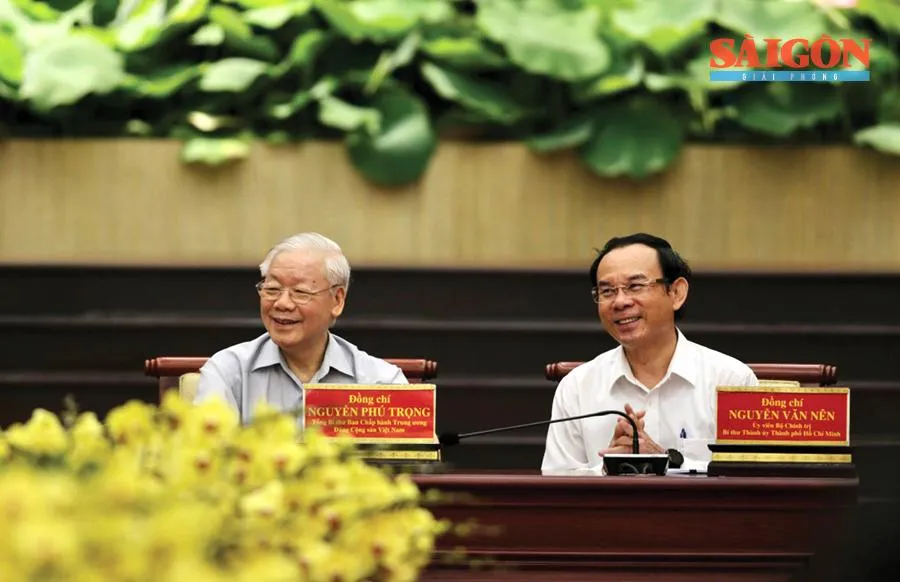 Tổng bí thư Nguyễn Phú Trọng và Bí thư Thành ủy TP.HCM Nguyễn Văn Nên tại buổi làm việc. Ảnh: VIỆT DŨNG/SGGP Tổng bí thư Nguyễn Phú Trọng và Bí thư Thành ủy TP.HCM Nguyễn Văn Nên tại buổi làm việc. Ảnh: VIỆT DŨNG/SGGP