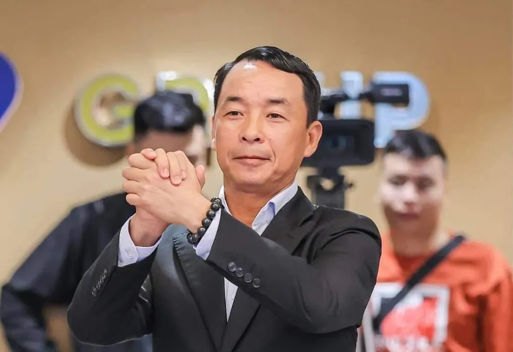 Ông Lê Hùng Nam, Phó Chủ tịch, Tổng thư ký Hiệp hội Golf Việt Nam. Ông Lê Hùng Nam, Phó Chủ tịch, Tổng thư ký Hiệp hội Golf Việt Nam.