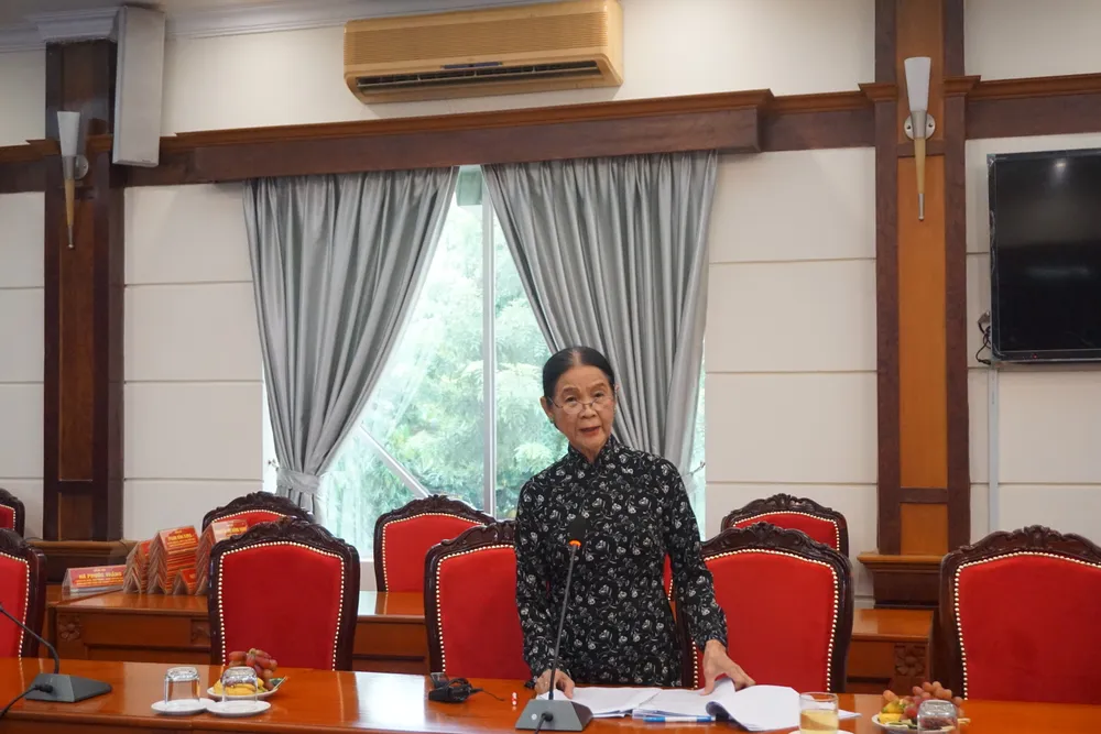 Luật sư Trương Thị Hòa góp ý kiến tại Hội thảo. Ảnh: MINH CHUNG truong-thi-hoa.JPG