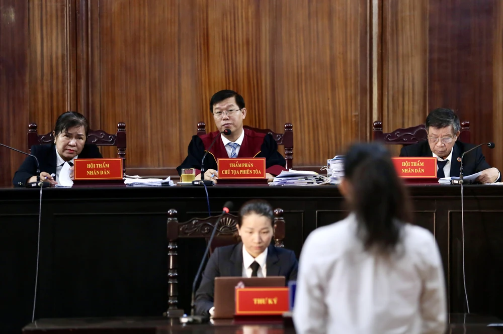 HĐXX sẽ tuyên án vào chiều nay (1-3) lúc 16 giờ. Ảnh: HOÀNG GIANG Nhà báo Hàn Ni trong phiên tòa