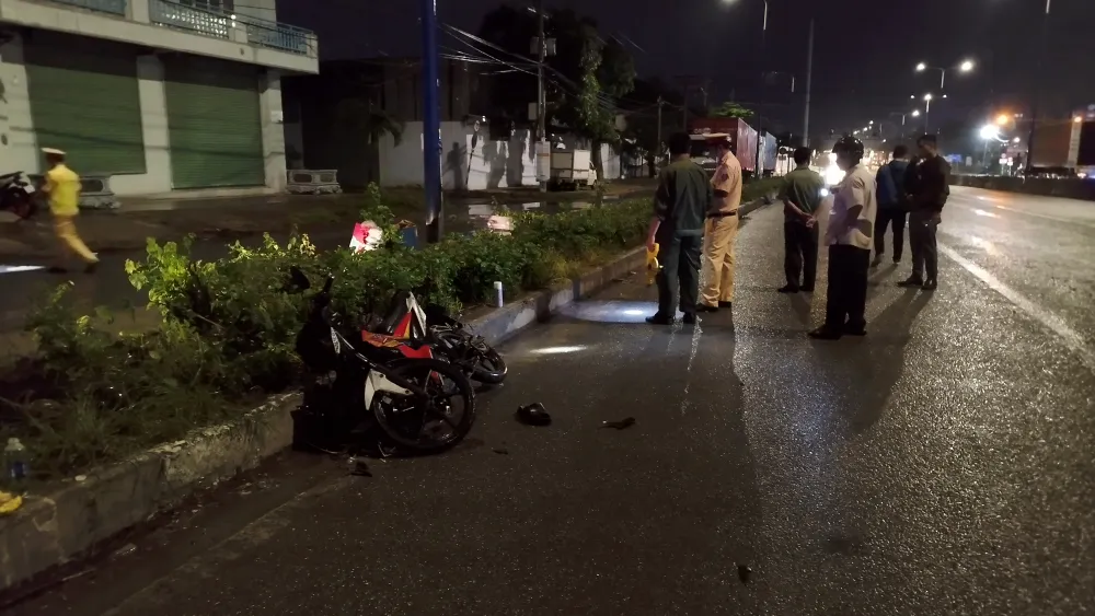 Hiện trường vụ tai nạn. Ảnh: NHẬT TRUNG tai nạn giao thông