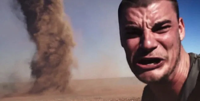 Chụp ảnh “tự sướng” không đúng lúc có thể mất mạng ảnh 4 Chụp ảnh “tự sướng” không đúng lúc có thể mất mạng ảnh 4