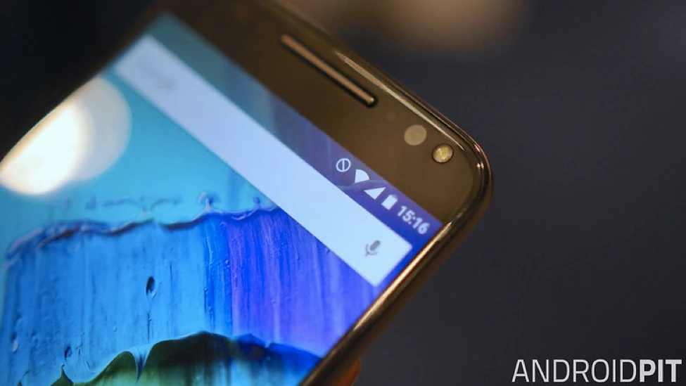 Trên tay “khủng long” Moto X Style giá mềm ảnh 3 Trên tay “khủng long” Moto X Style giá mềm ảnh 3