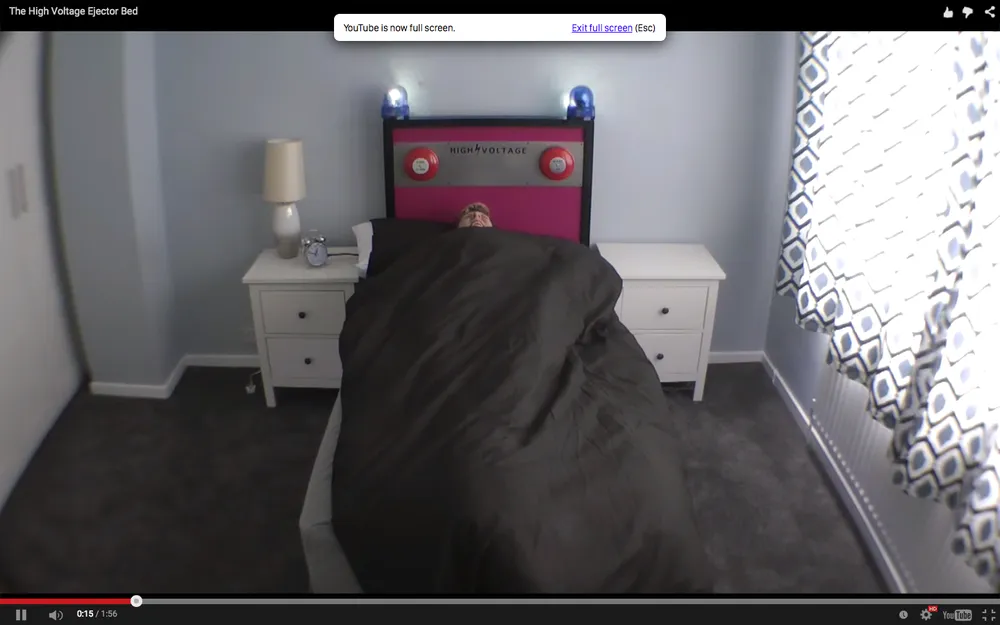 Dẹp bỏ nỗi lo dậy trễ với chiếc giường thông minh ảnh 1