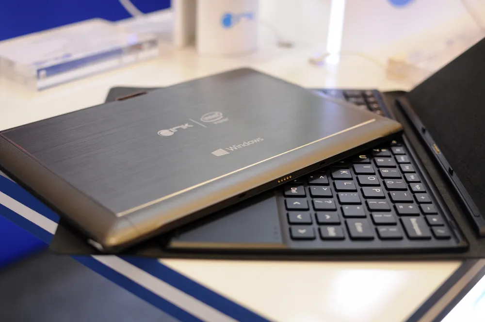 Cận cảnh bộ đôi Cink Tab dành cho sinh viên ảnh 10