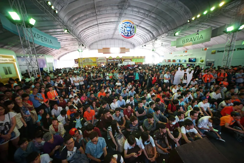 Sản phẩm công nghệ “đỉnh” xuất hiện ở Sony Show 2015 ảnh 4