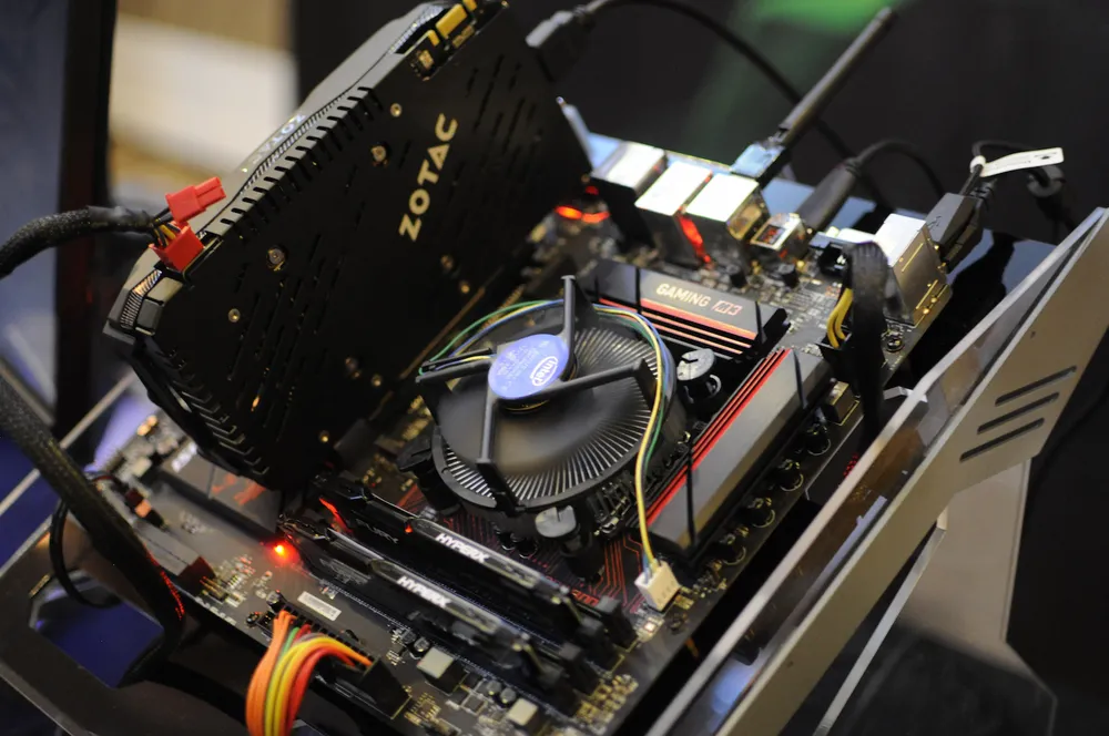 Ngày hội game thủ NVIDIA 2015 hút khách tham quan ảnh 6