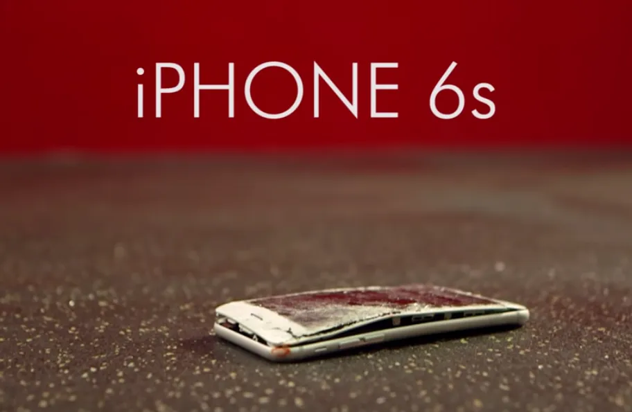 Liệu iPhone 6S có 'sống sót' sau cú đá ngàn cân? ảnh 3