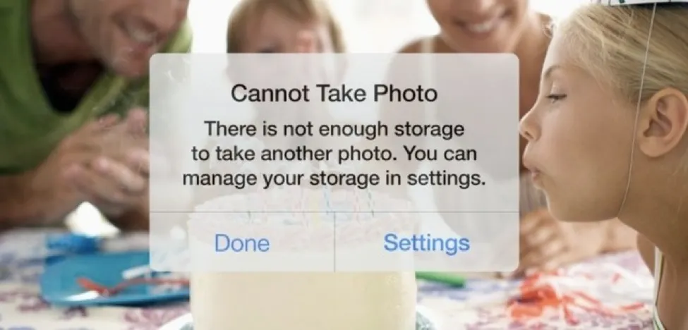 Xóa bỏ 'ác mộng' hết dung lượng lưu trữ trên iPhone ảnh 1