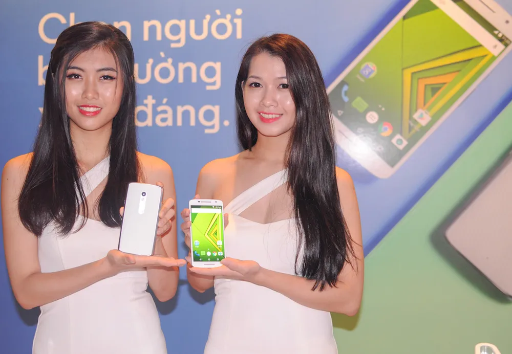 Motorola trở lại thị trường VN với 5 mẫu smartphone đình đám ảnh 1 Motorola trở lại thị trường VN với 5 mẫu smartphone đình đám ảnh 1