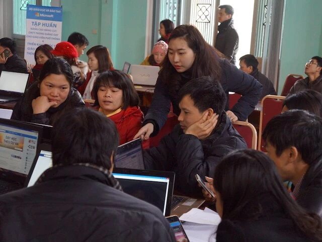 Giáo viên sáng tạo trên nền tảng CNTT ảnh 1