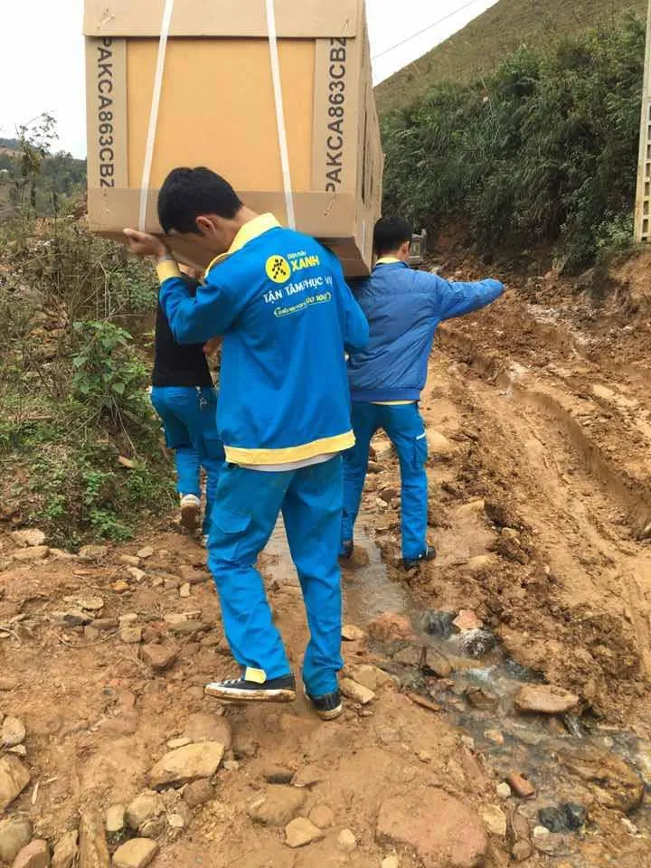 Không ngại khó trong việc di chuyển hàng hóa