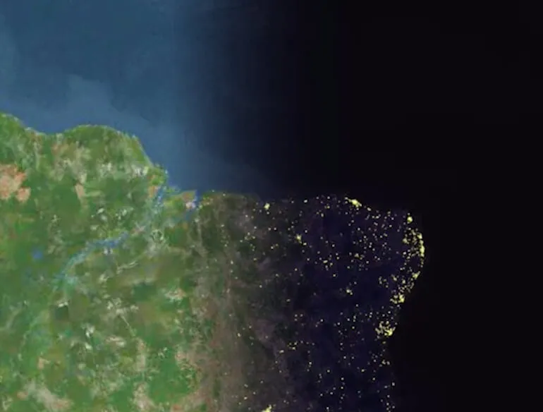 Bản đồ trên iPhone cũng hiển thị thông tin theo thời gian thực