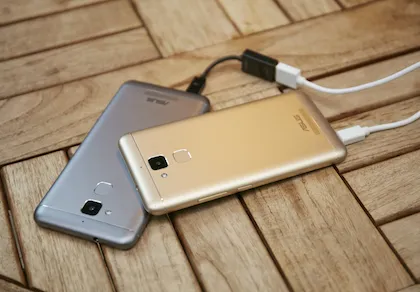 Asus zenfone 3 max