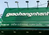 Smartphone 'biến mất' khi gửi qua Giaohangtietkiem ảnh 3 Trò 'hô biến' ống kính máy ảnh thành lon bia