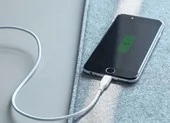 15 mẹo tiết kiệm pin trên iOS 12 (Phần 1) ảnh 5 Cảnh báo cáp Lightning dỏm có thể khiến bạn bị mất cắp dữ liệu