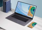 Laptop, đồng hồ và tai nghe không dây giảm giá lên đến 50%