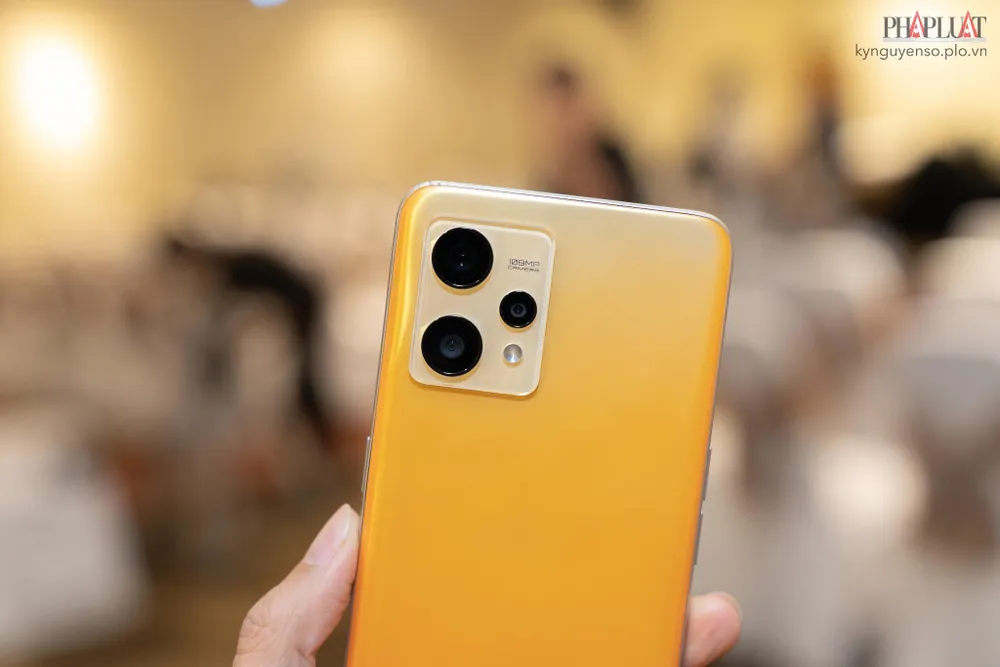 camera-realme-9 Camera ProLight 108 MP sử dụng cảm biến Samsung ISOCELL HM6. Ảnh: TIỂU MINH