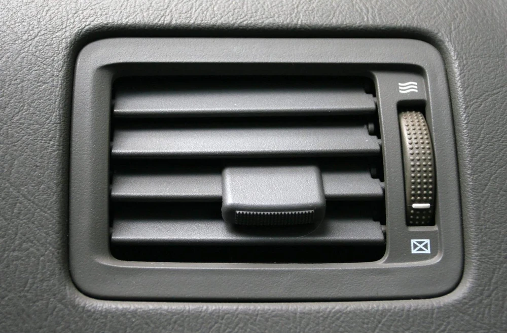 ve-sinh-lo-thong-hoi