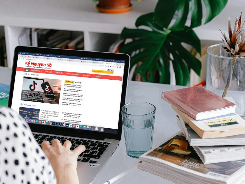 Google Chrome nổi tiếng về độ ngốn pin và ngốn RAM. Ảnh: Pexels