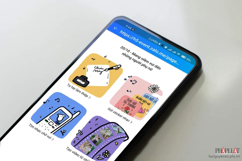 Tạo thiệp chúc mừng ngày 20-10 bằng Zalo dễ dàng. Ảnh: MINH HOÀNG