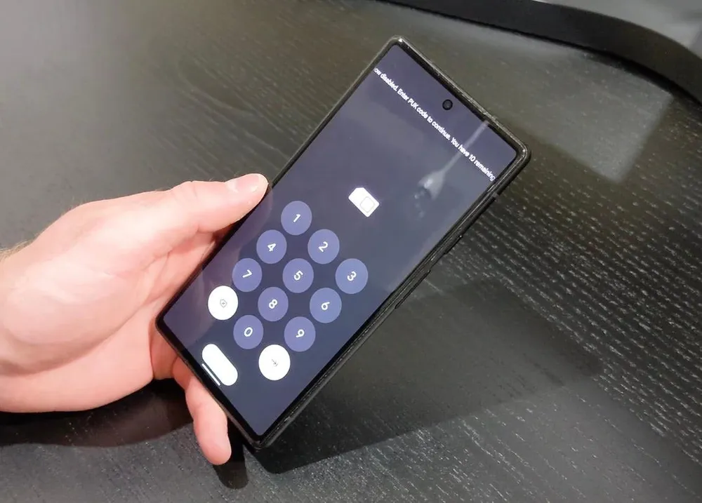 lỗ hổng trên điện thoại pixel