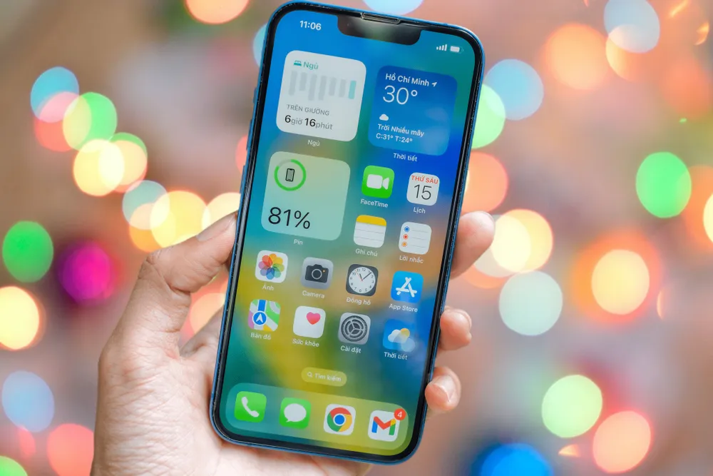 iPhone là một trong những mẫu smartphone có màn hình đẹp nhất hiện nay. Ảnh: TIỂU MINH