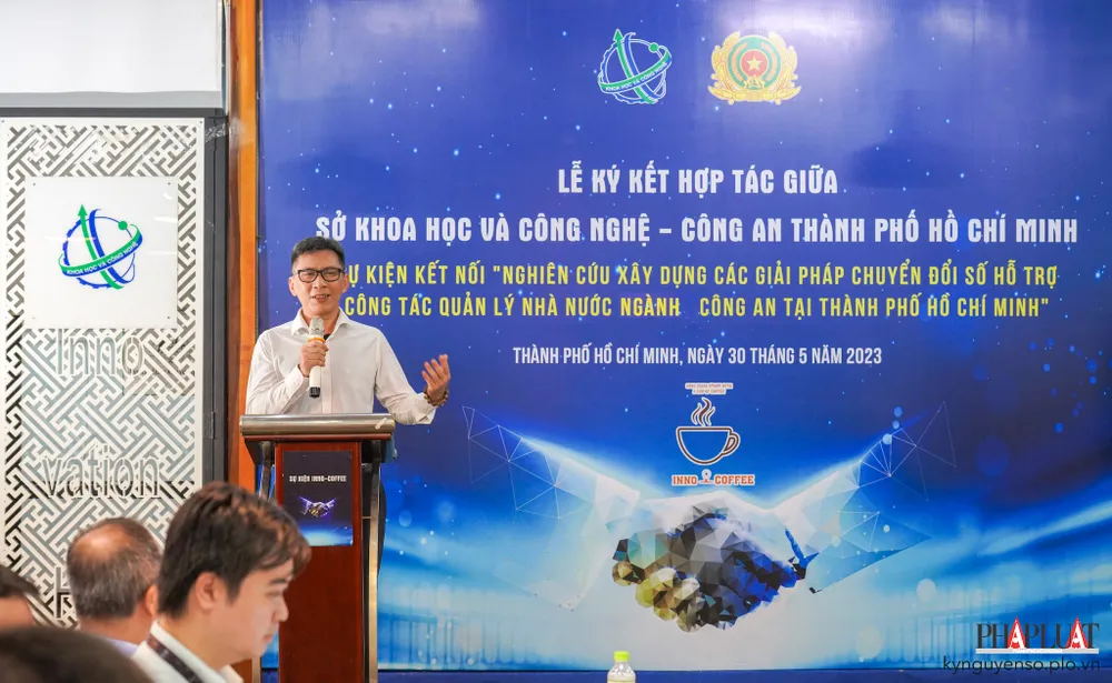 ong-nguyen-viet-dung-giam-doc-so-khcn-tphcm Ông Nguyễn Việt Dũng, Giám đốc Sở KHCN TP.HCM chia sẻ tại sự kiện. Ảnh: TIỂU MINH