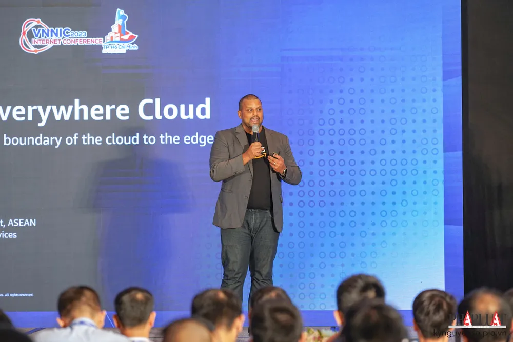 su-kien-vnnic-Internet-Conference-2023 Nhiều nội dung hấp dẫn được chia sẻ tại VNNIC Internet Conference 2023. Ảnh: TIỂU MINH