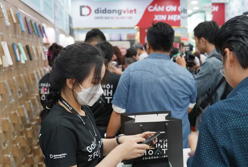 Xanh mint là màu sắc yêu thích của nhiều người tiêu dùng. Ảnh: TIỂU MINH