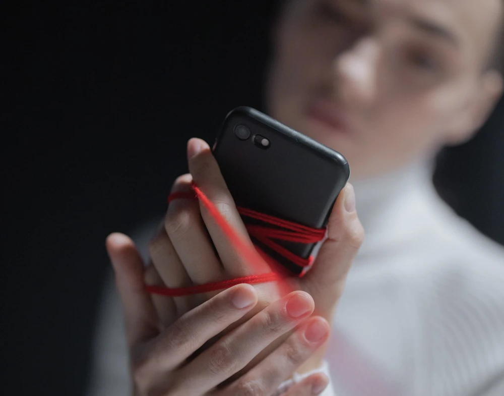 Tín hiệu WiFi rất dễ bị can thiệp bởi các vật dụng trong nhà. Ảnh: Pexels