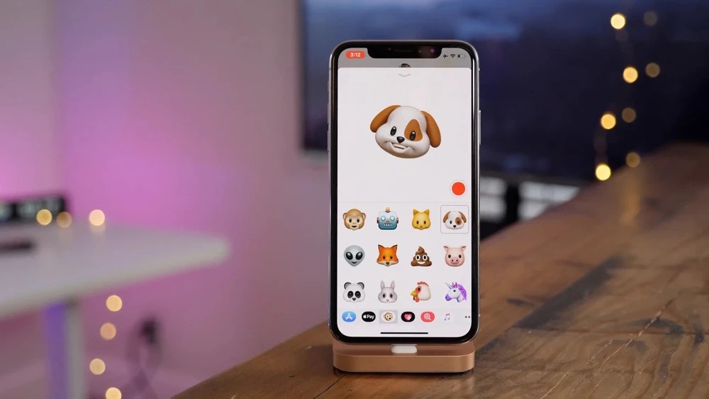 iPhone X không được cập nhật iOS 17. Ảnh: 9to5Mac iPhone X không được cập nhật iOS 17