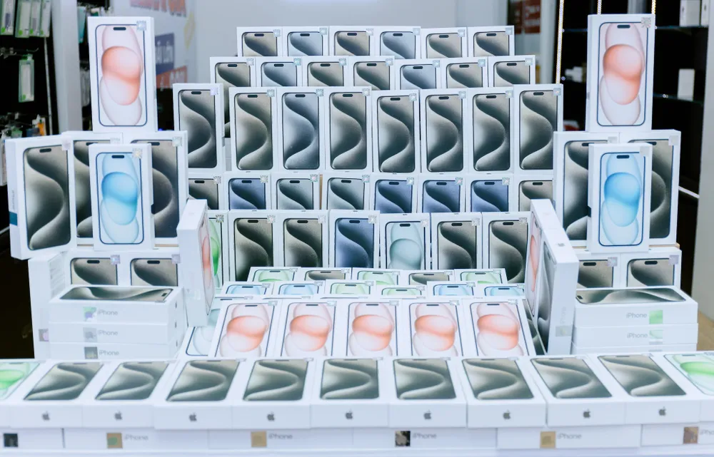 iPhone 15 series hiện đã sẵn hàng tại các hệ thống.