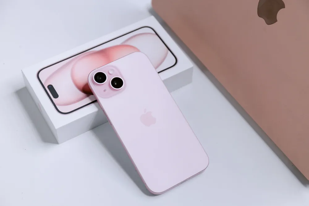 Nhiều mẫu iPhone giảm giá trong tháng 4. Ảnh minh họa Nhiều mẫu iPhone giảm giá trong tháng 4. Ảnh minh họa
