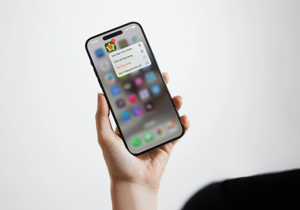 Cách khóa các ứng dụng trên iPhone bằng Face ID. Ảnh: MINH HOÀNG Cách khóa các ứng dụng trên iPhone bằng Face ID. Ảnh: MINH HOÀNG