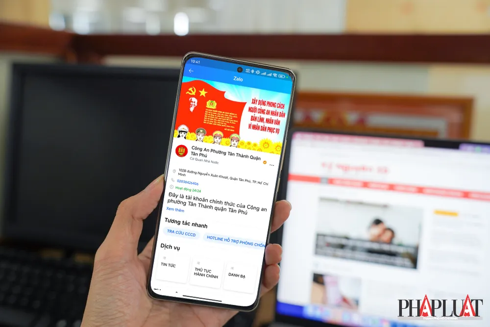 Quan tâm Zalo công an phường để nhận nhanh các tin tức hữu ích. Ảnh: MINH HOÀNG Quan tâm Zalo công an phường để nhận nhanh các tin tức hữu ích. Ảnh: MINH HOÀNG
