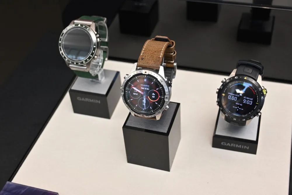 Garmin MARQ Adventurer Gen 2 phiên bản thép Damascus được trang bị nhiều tính năng, hỗ trợ người dùng đam mê phiêu lưu.