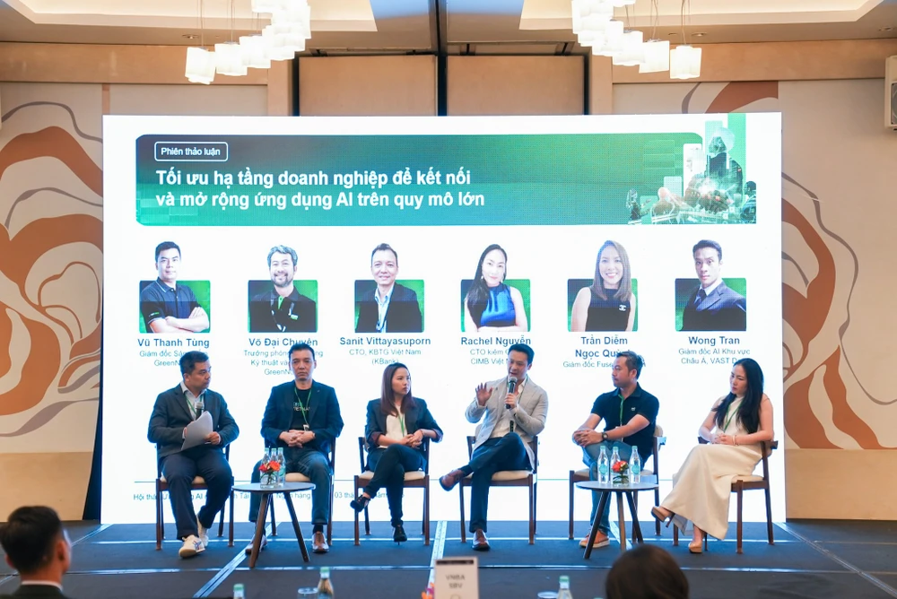 Các chuyên gia chia sẻ những thách thức, giải pháp và cách áp dụng AI vào ngành tài chính ngân hàng. Các chuyên gia chia sẻ những thách thức, giải pháp và cách áp dụng AI vào ngành tài chính ngân hàng.
