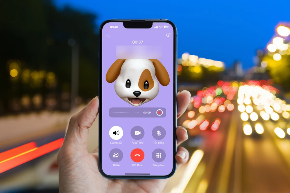 Không gọi lại vào các đầu số lạ và làm theo hướng dẫn của kẻ gian để tránh bị mất tiền ngân hàng. Ảnh: TIỂU MINH Không gọi lại vào các đầu số lạ và làm theo hướng dẫn của kẻ gian để tránh bị mất tiền ngân hàng. Ảnh: TIỂU MINH