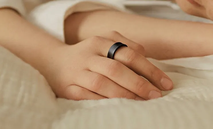 Tin-cong-nghe-13-5-galaxy-ring-2.jpg