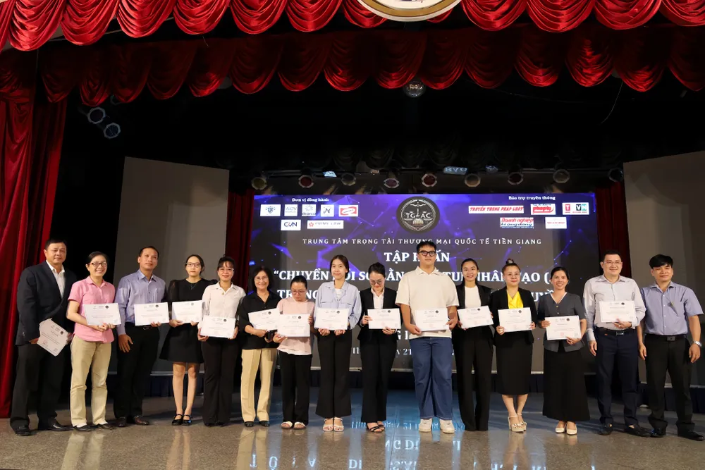 Ứng dụng AI trong lĩnh vực Luật và Báo chí - Truyền thông